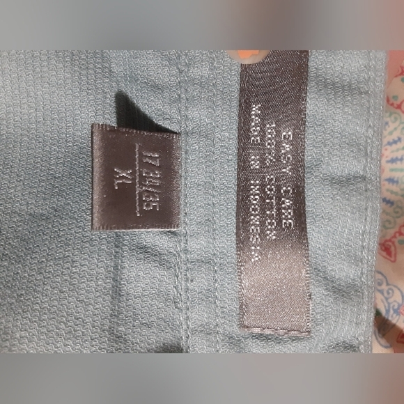 Geoffrey Beene Men's Button Down Shirt - Picture 5 of 5